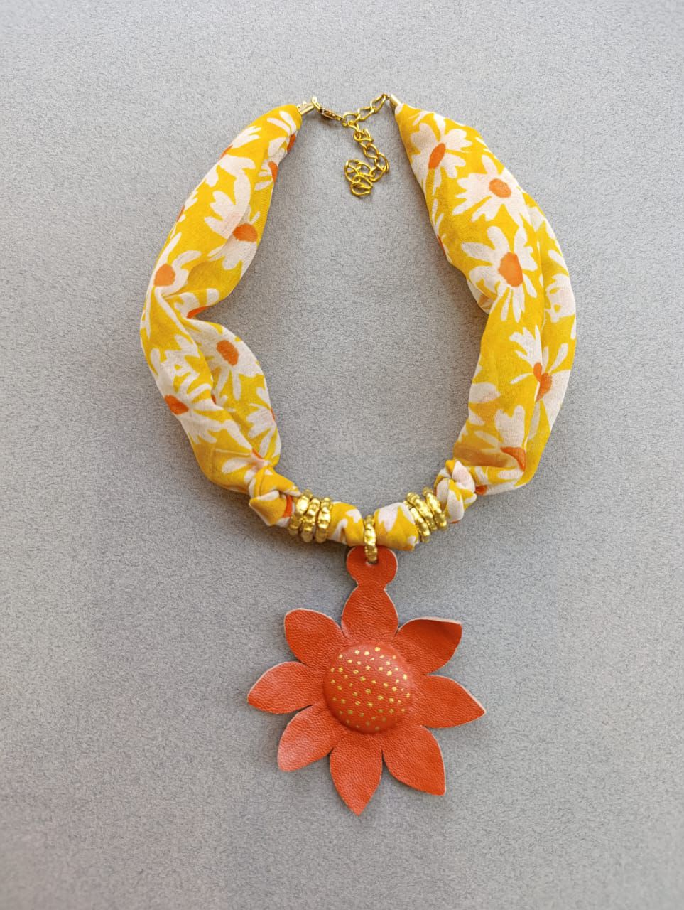 Necklace R6