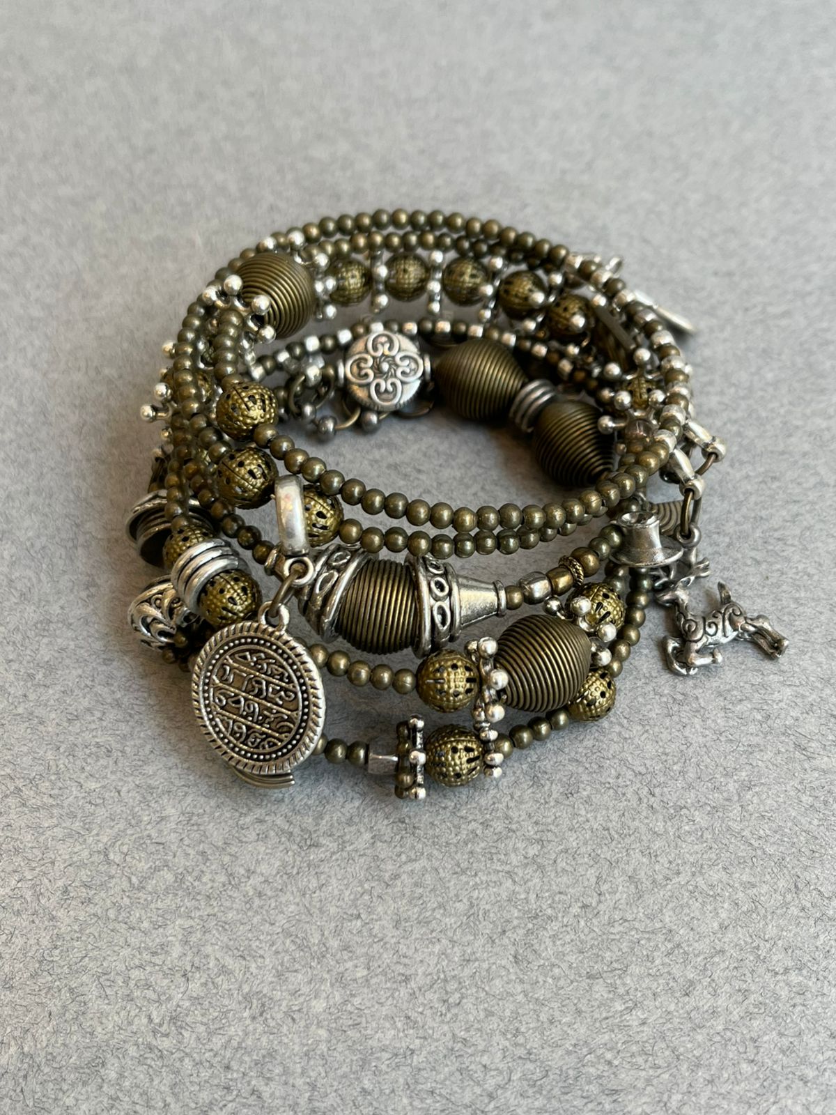 Bracelet B206