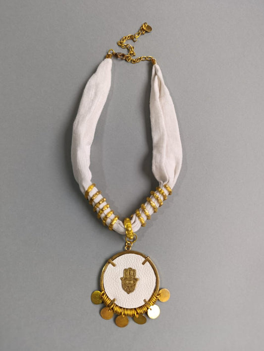 Necklace R12