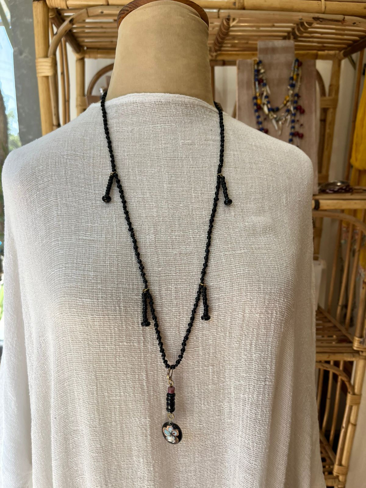 Necklace B69