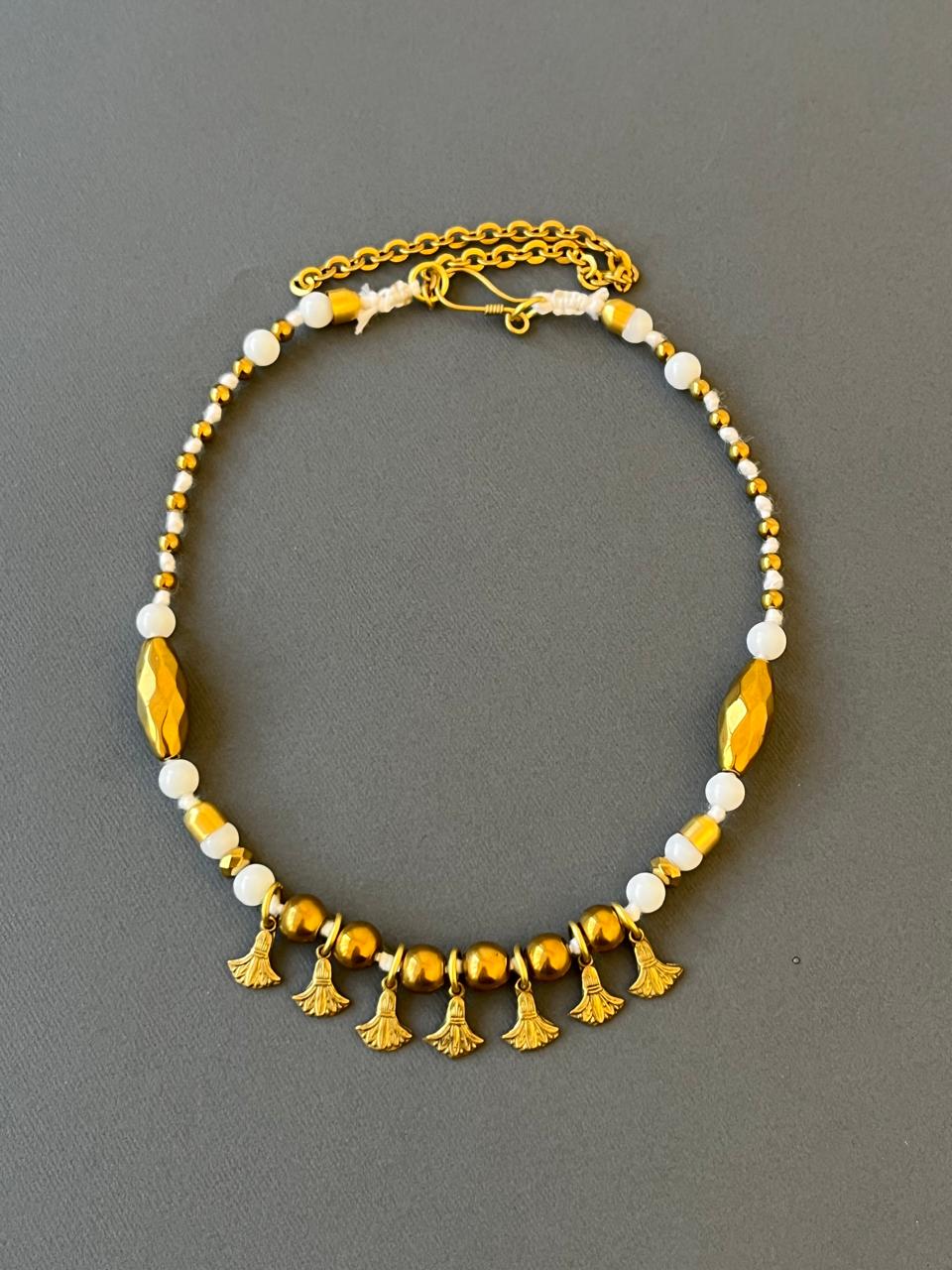 necklace b10