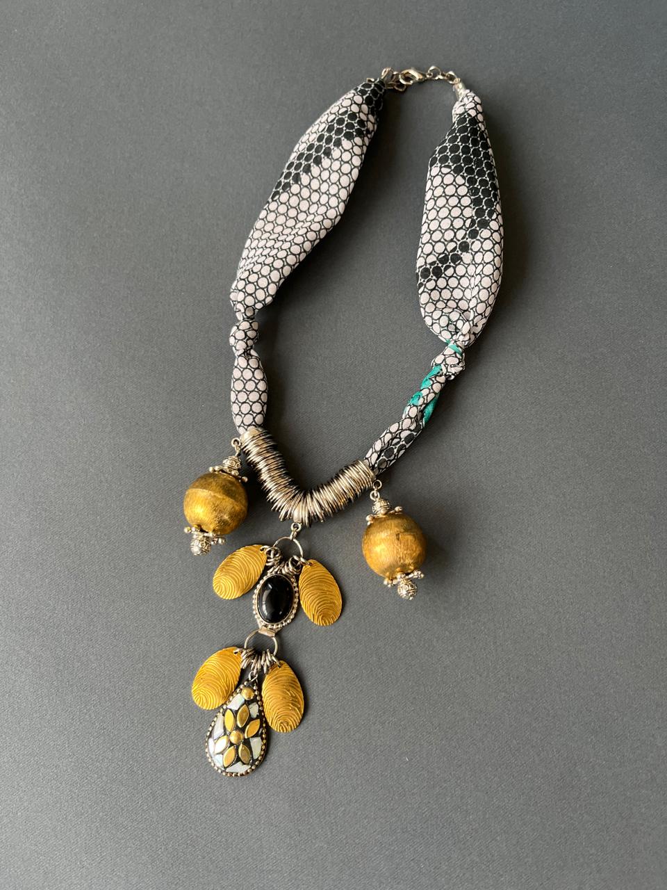 necklace b4