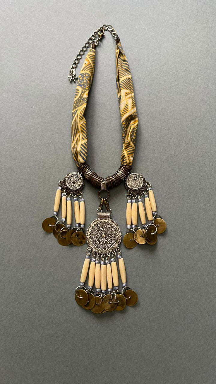 Necklace B3