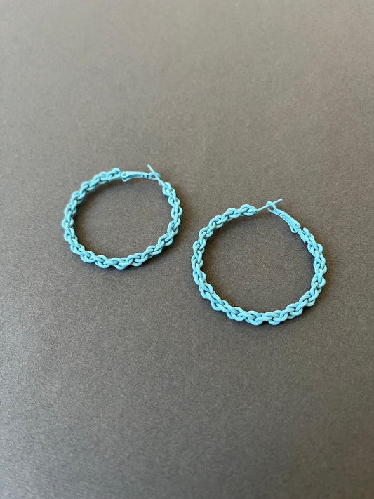 Colored metal earrings