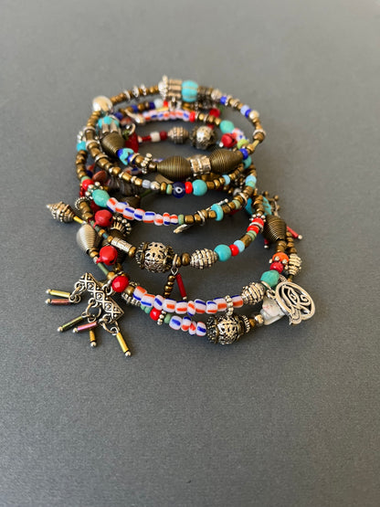 Special bracelet with mixed materials