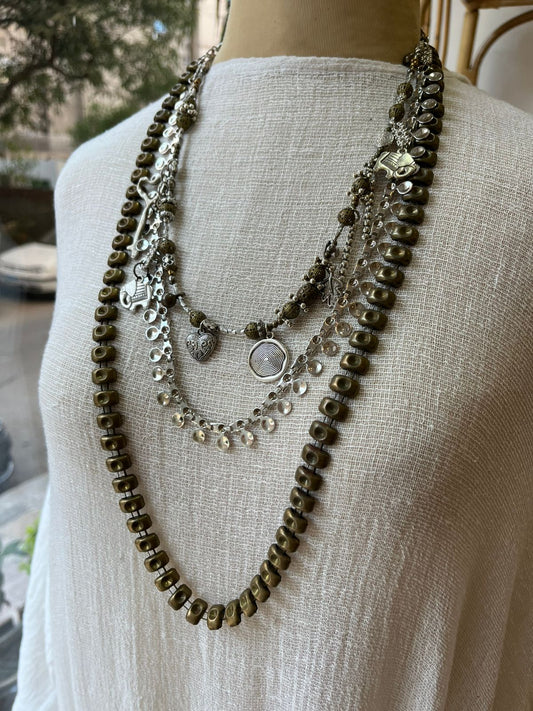 Necklace B203