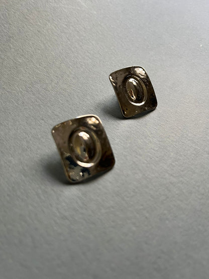 Earring B77