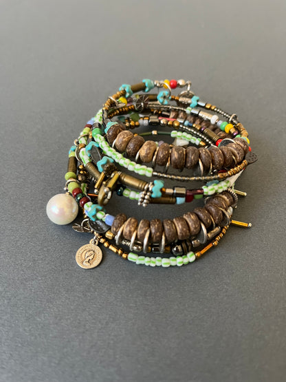Special bracelet with mixed materials