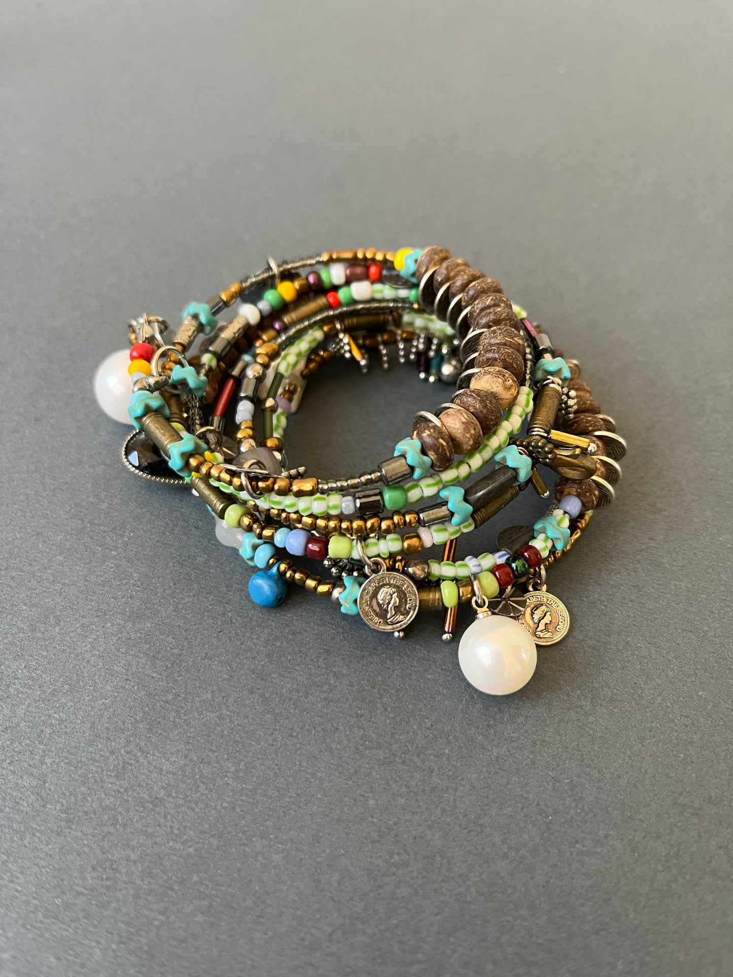 Special bracelet with mixed materials
