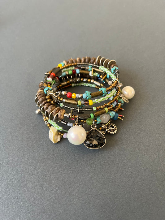 Special bracelet with mixed materials