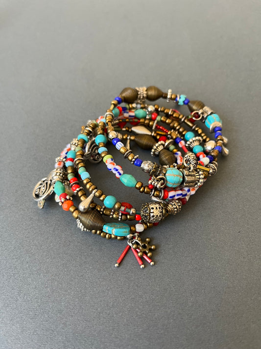 Special bracelet with mixed materials
