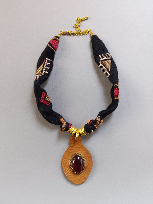 Necklace R3