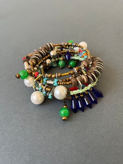 Bracelet with mixed beads