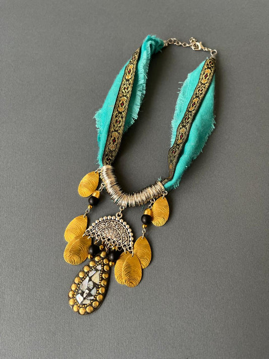 necklace b8